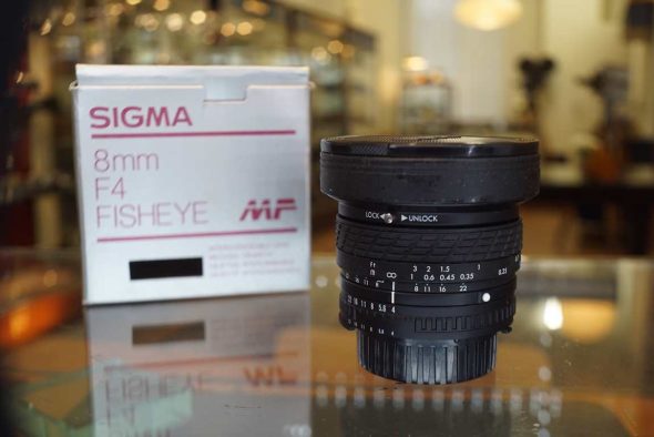 Sigma 8mm F/4 circular fisheye for Nikon AI-S mount (manual focus), boxed
