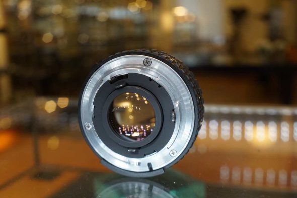 Nikon E 50mm f/1.8 AIS black pancake lens