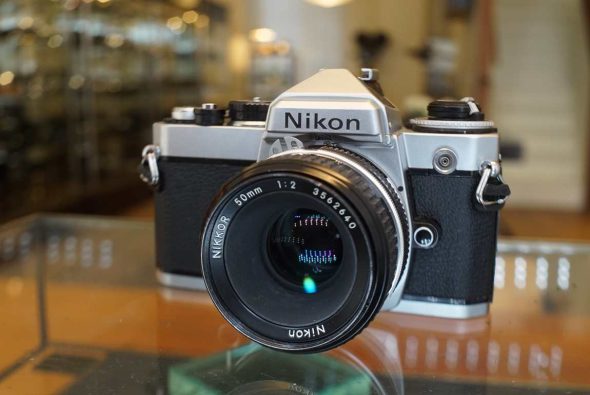 Nikon FE silver + Nikkor 50mm f/2 AI kit