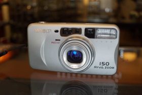 Minolta Riva Zoom 150 w/ 37.5-150mm Aspherical lens Compact camera