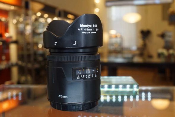 Mamiya AF 45mm F/2.8 lens for 645AF