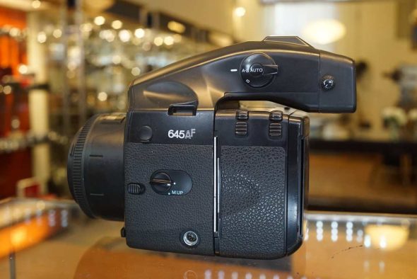 Mamiya 645AF + AF Sekor 80mm F/2.8 lens kit