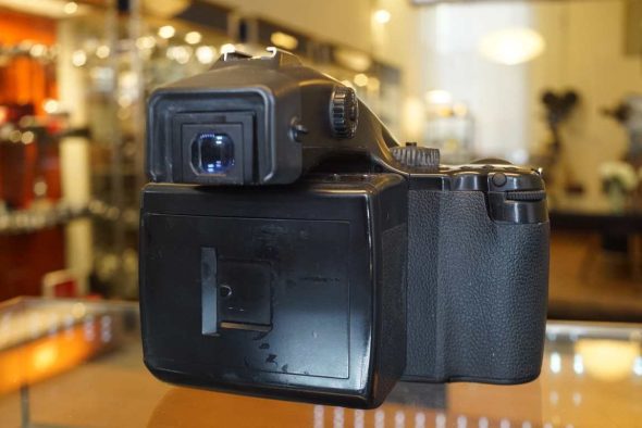 Mamiya 645AF + AF Sekor 80mm F/2.8 lens kit