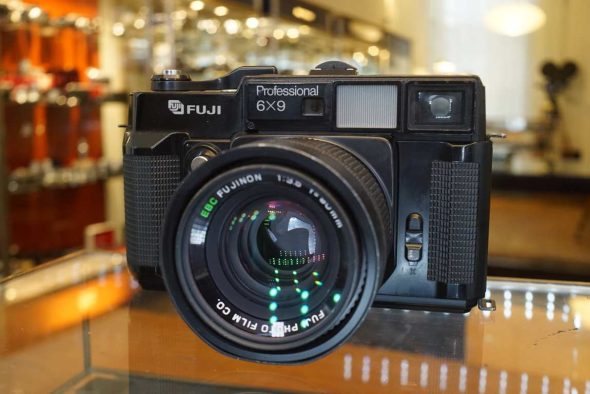 Fujifilm GW690 II medium format rangefinder camera