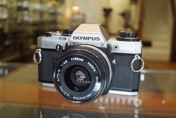 Olympus OM10 + 35mm f/2.8 kit