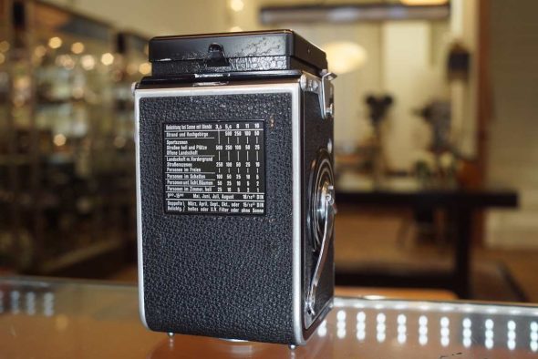 Rolleiflex Automat TLR camera with leather case