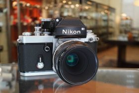 Nikon F2 Photomic + Micro-Nikkor 55mm f/3.5 pre-AI