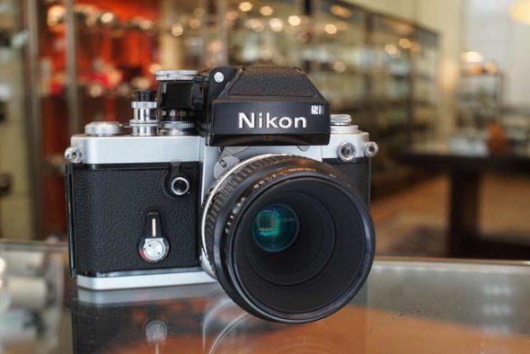 Nikon F2 Photomic + Micro-Nikkor 55mm f/3.5 pre-AI