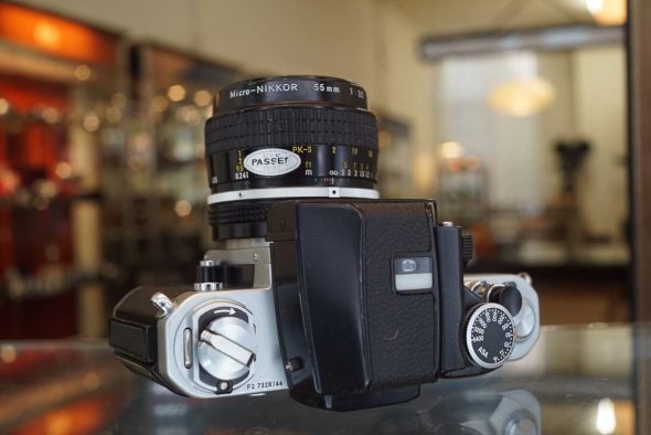 Nikon F2 Photomic + Micro-Nikkor 55mm f/3.5 pre-AI