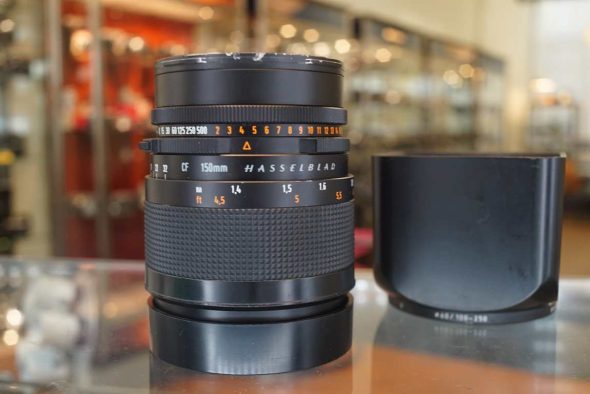 Carl Zeiss Sonnar 150mm F/4 T* CF lens for Hasselblad