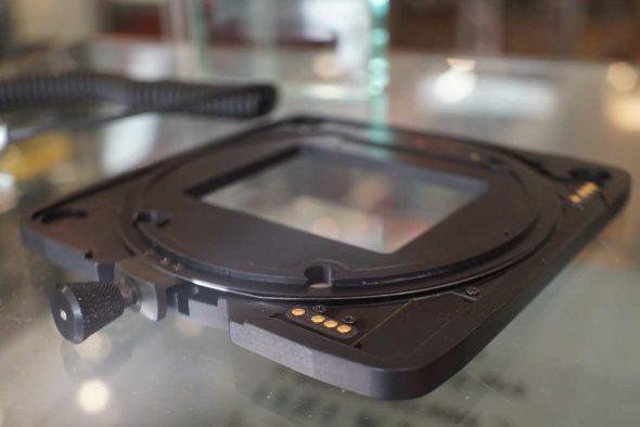 Leaf Aptus 645 to Mamiya RZ67 camera adapter plate, incl. sync cord