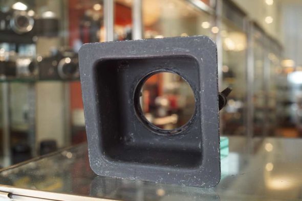 Iris lens mounting clamp. For small brass lenses
