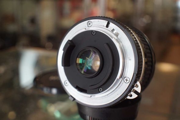 Nikon Nikkor 20mm F/2.8 AIS lens, Haze inside, LN cosmetics