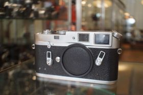 Leica M4 body chrome, worn but nice