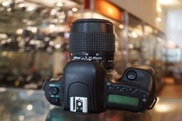 Nikon F50 black + 35-80mm AF-D zoomlens