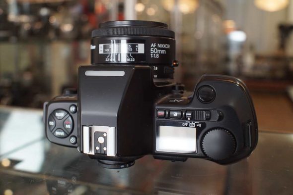 Nikon F-801 + AF Nikkor 50mm f/1.8