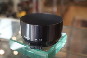Nikon HS-10 metal clip-on lenshood for 85 and 105 lenses