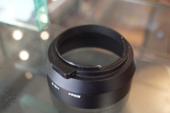 Nikon HS-9 clip on lenshood for 50mm F/1.8 and F/1.4