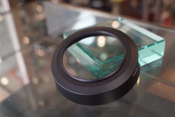 Nikon HN-2 screw in lenshood 52mm lenses, modern logo
