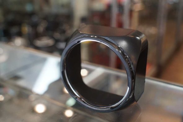 Hasselblad lens hood for 80mm Planar B50