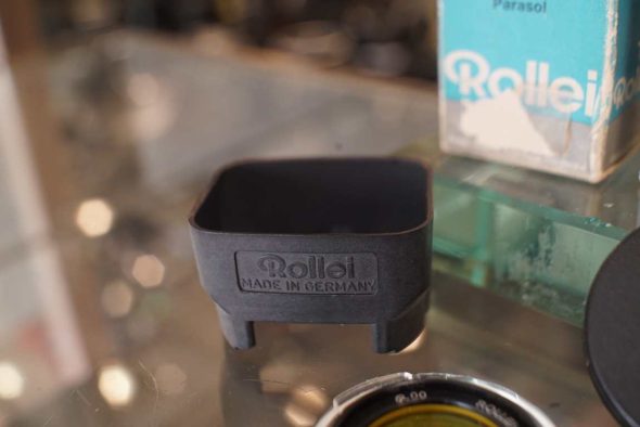 Rollei 35 accs lot: Lens hood, Yellow filter and front lens cap