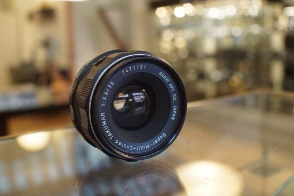 Pentax Super-Multi-Coated Takumar 35mm f/3.5 M42 wide angle lens