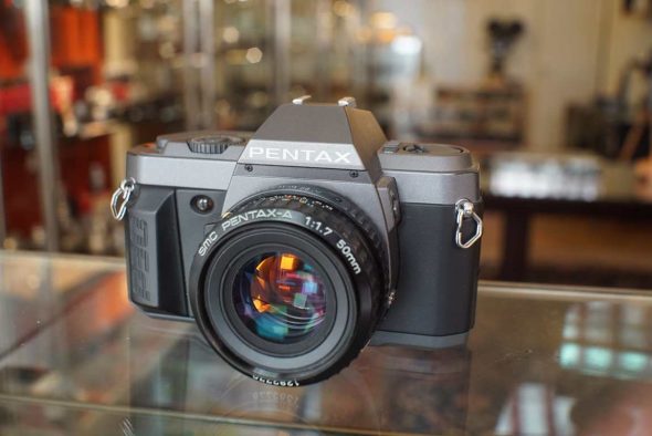 Pentax P30T + SMC-A 50mm f/1.7 kit