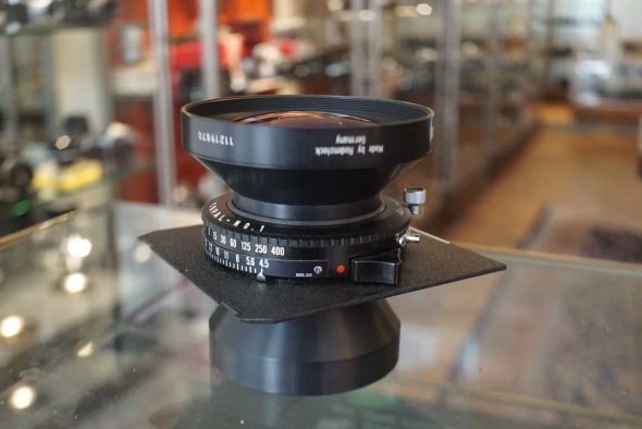 Sinar Sinaron 90mm F/4.5 MC lens in black Copal 1 shutter and Linhof board