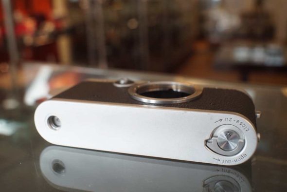 Leica If body chrome, for collectors