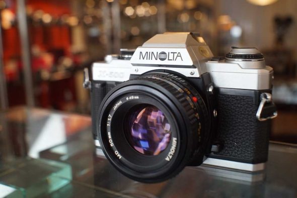 Minolta X-500 silver + MD 50mm f/1.7 lens