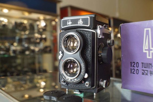 Seagull 4B-1 chinese TLR camera, boxed