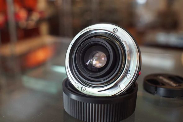 Voigtlander Color-Skopar 35mm F/2.5 pancake lens for leica M