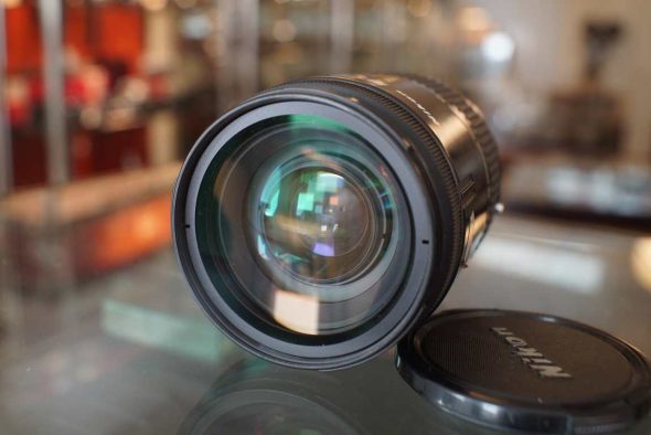 Nikon AF Zoom-Nikkor 35-135mm F/3.5-4.5, boxed