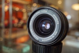 Minolta MD W.Rokkor 28mm f/2.8 wide angle lens