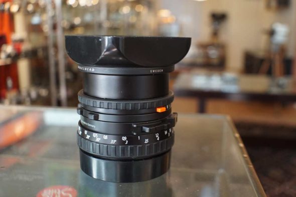 Carl Zeiss Distagon T* 60mm F/3.5 CFi for Hasselblad + lenshood