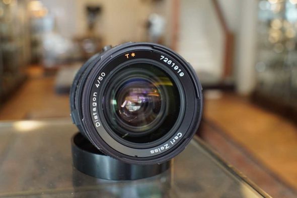 Carl Zeiss Distagon T* 50mm F/4 CF FLE for Hasselblad + B60 lenshood