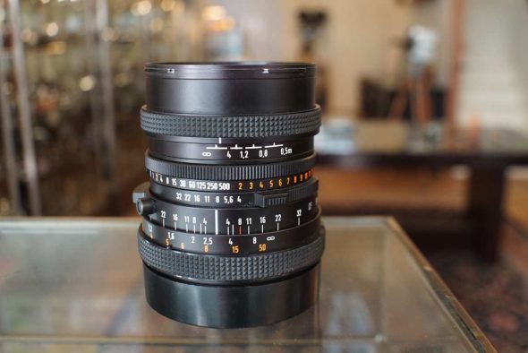 Carl Zeiss Distagon T* 50mm F/4 CF FLE for Hasselblad + B60 lenshood