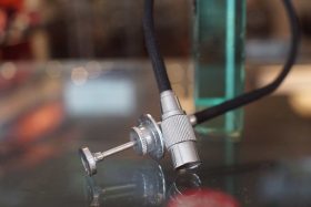 Nikon AR-2 cable release, for Nikon F/F2 and others (Leica)