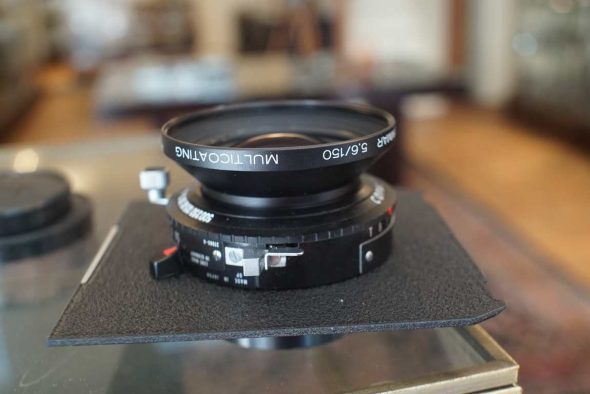 Schneider-Kreuznach APO-Symmar 150mm F/5.6 MC lens in Copal No.0 shutter and linhof board