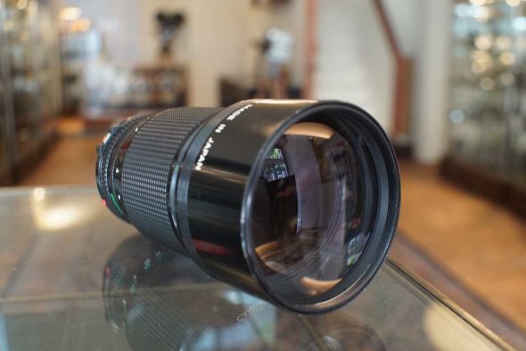 Canon FD 200mm f/2.8 newFD tele lens