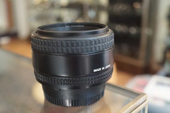 Nikon AF Nikkor 28mm F/2.8 (N) lens, boxed