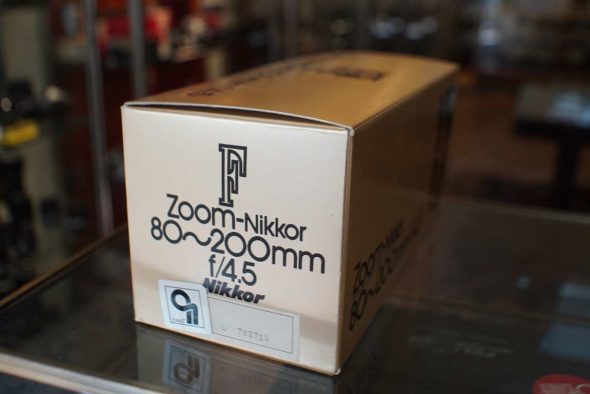 Nikon Zoom-Nikkor 80-200mm F/4.5 AI, boxed