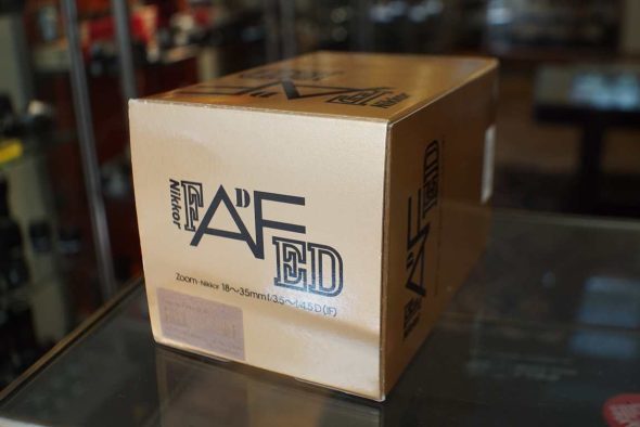 Nikon AF Zoom-Nikkor 18-35mm F/3.5-4.5D ED IF lens, boxed