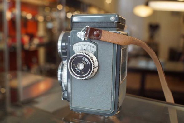 Rolleiflex ”Baby Rollei” 4×4 TLR in grey with custom case and box