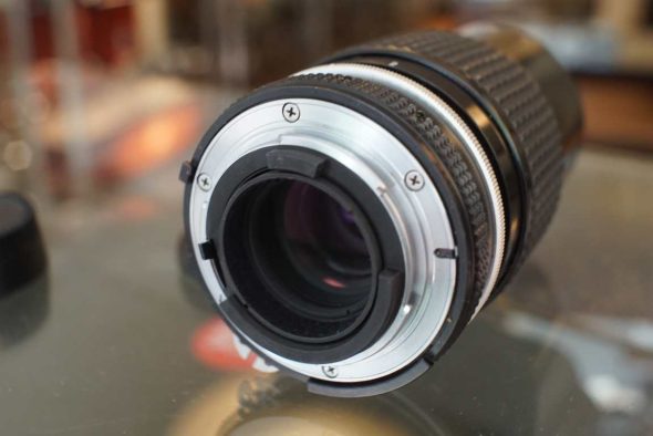 Nikon Nikkor 200mm f/4 AI lens