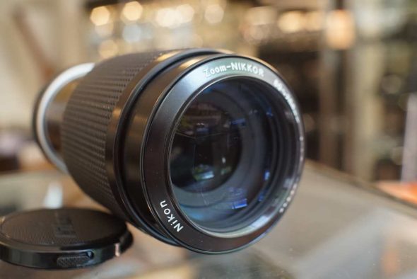 Nikon Zoom-Nikkor 80-200mm f/4.5 AI