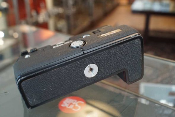 Nikon MD-3 + MB-1, for display purposes