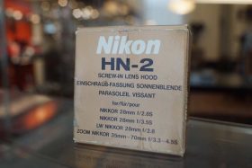 Nikon HN-2 screw in lenshood 52mm, for 28mm and 35-70mm, boxed