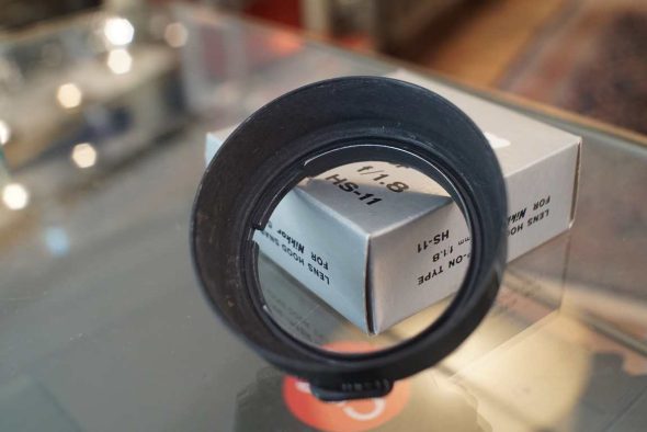 Nikon HS-11 clip on lenshood 50mm F/1.8 lens, boxed