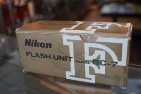 Nikon BC-7 flash unit for Nikon F camera, boxed